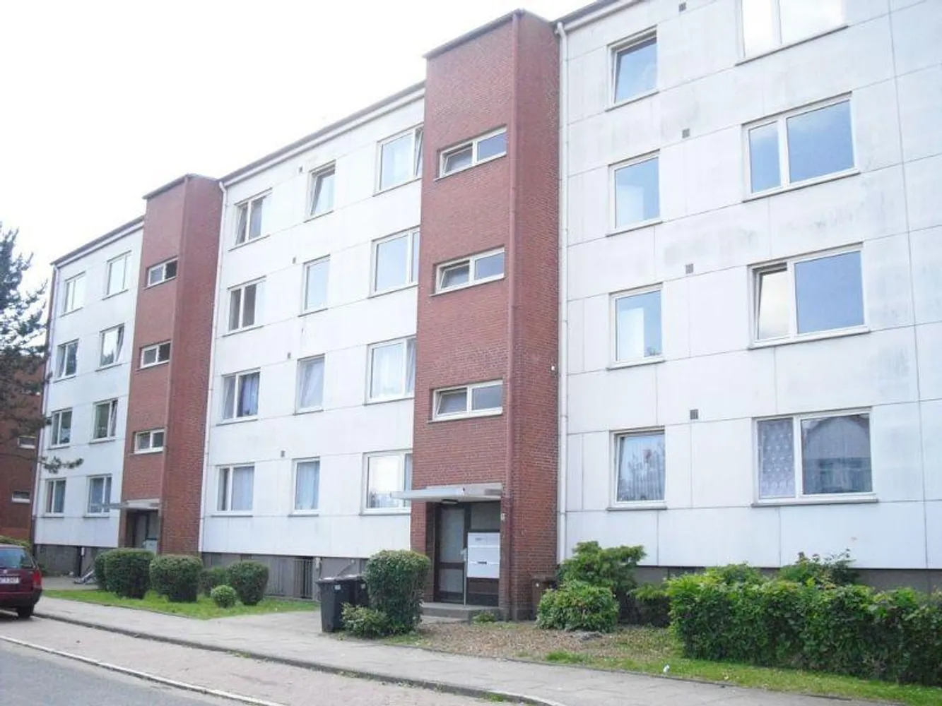4 Zimmer Wohnung mit 107 m² in Bremen – Bild 1