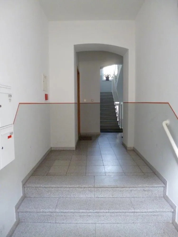 2 Zimmer Wohnung mit 57 m² in Halle (Saale) – Bild 4