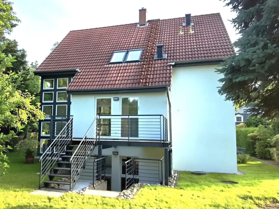 6 Zimmer Haus mit 244 m² in Norderstedt – Bild 4