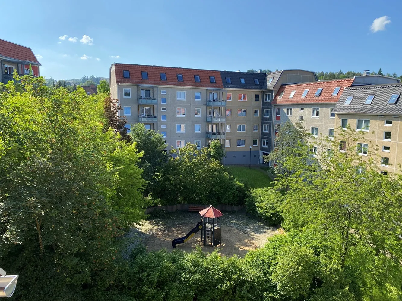 4 Zimmer Wohnung mit 68 m² in Suhl – Bild 3