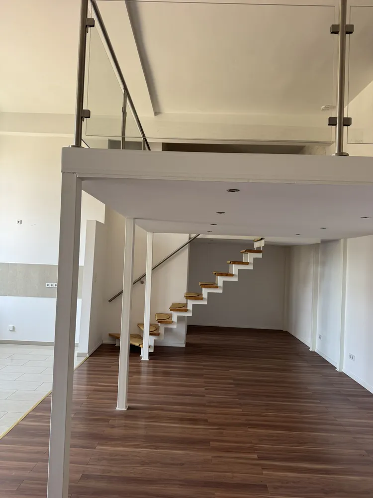 1 Zimmer Wohnung mit 103 m² in Magdeburg – Bild 8