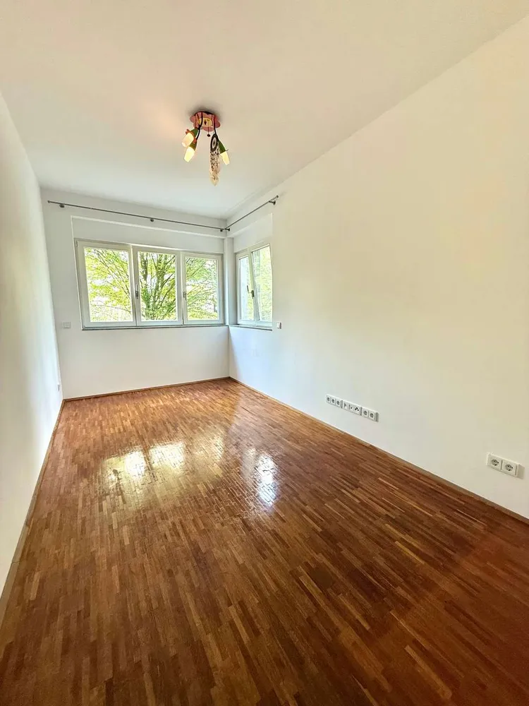 3 Zimmer Wohnung mit 100 m² in Berlin – Bild 6