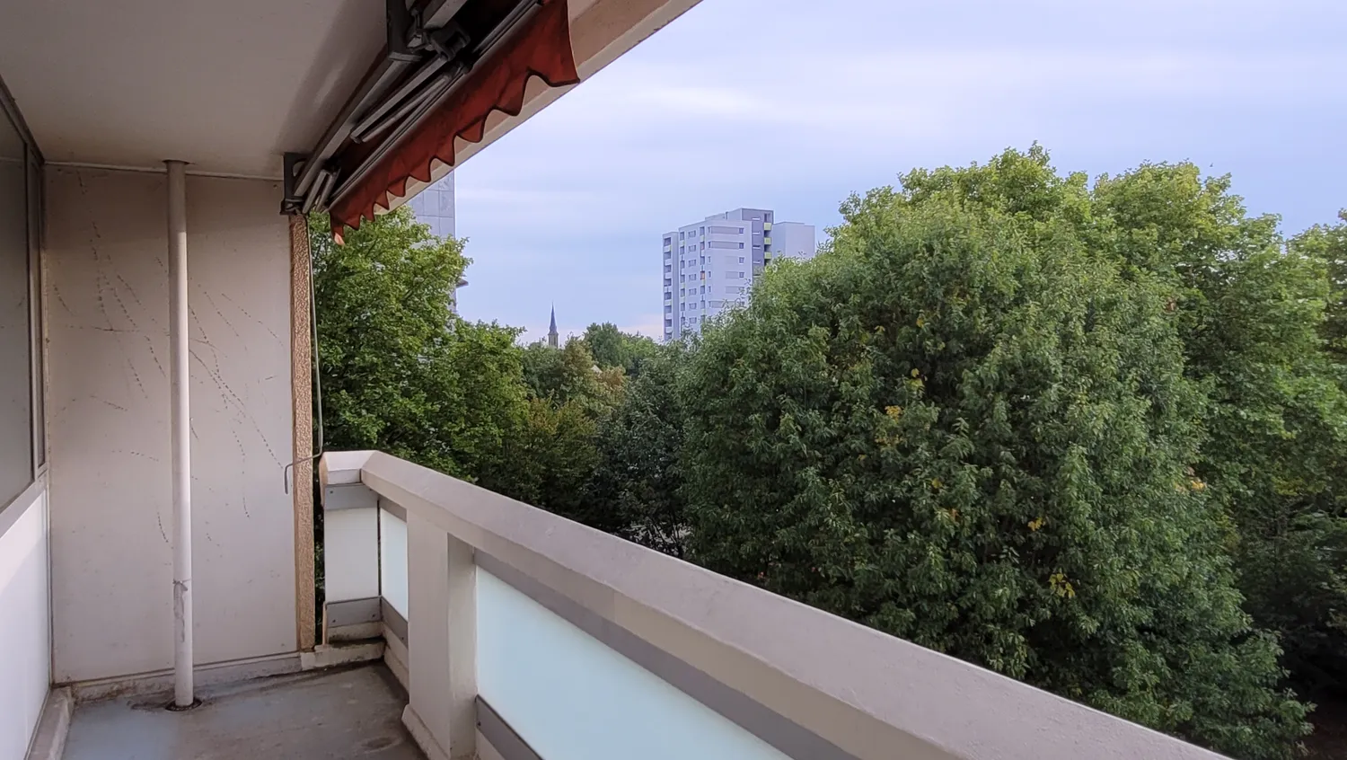2 room apartment with 65 m² in Frankfurt am Main – Photo 4