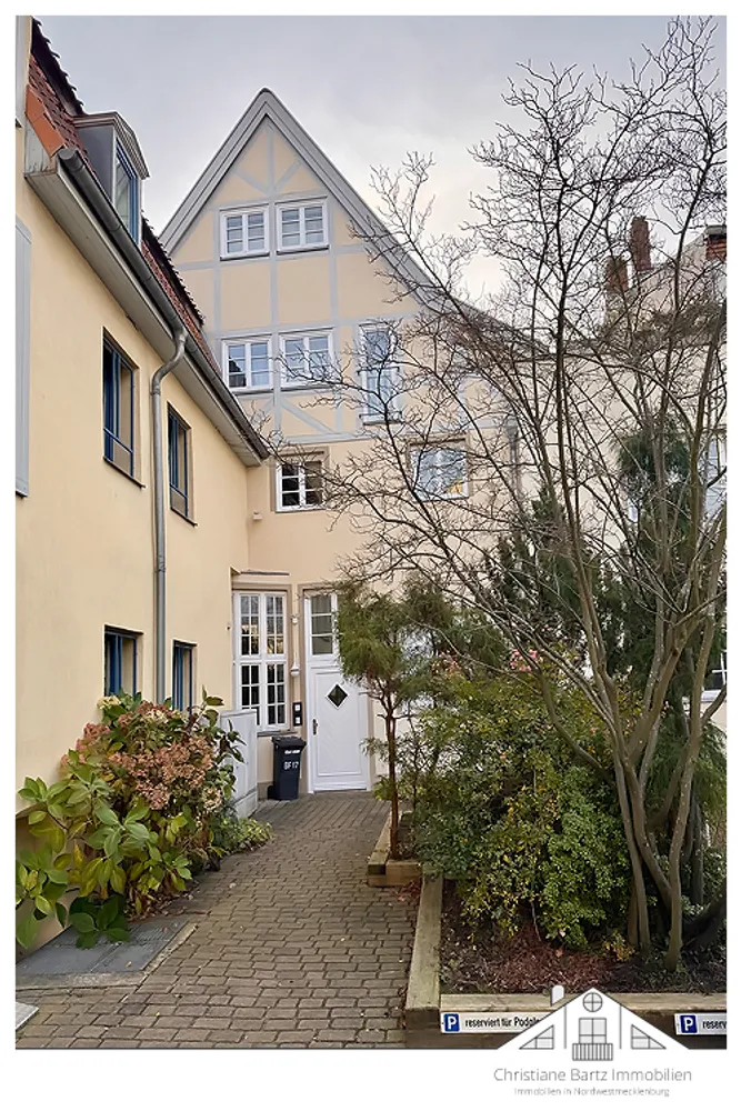 2 Zimmer Wohnung mit 87 m² in Wismar – Bild 1