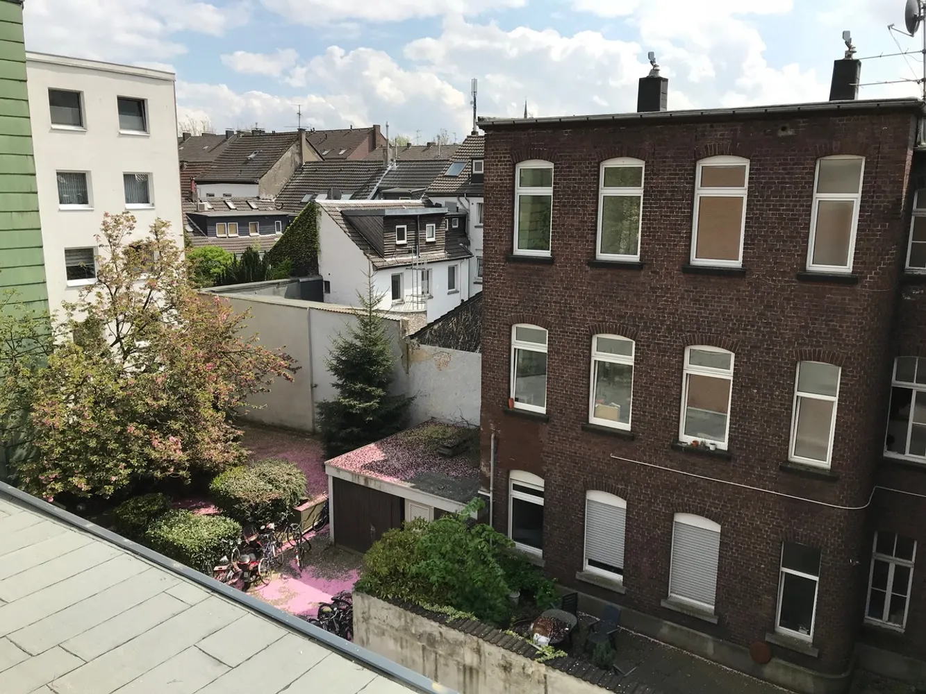 2 Zimmer Wohnung mit 52 m² in Krefeld – Bild 2
