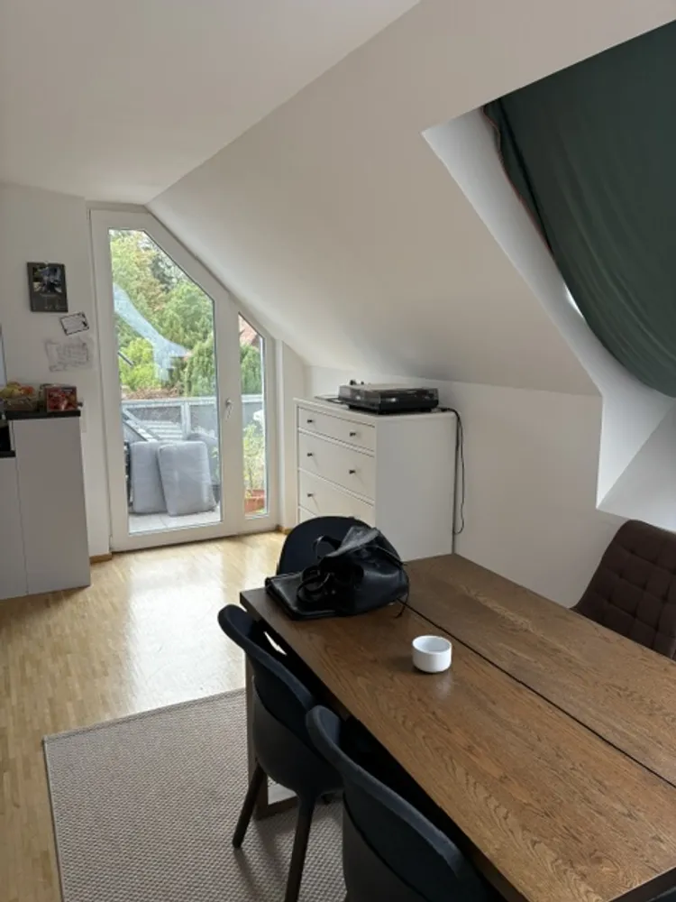 4 Zimmer Wohnung mit 137 m² in Stuttgart – Bild 5