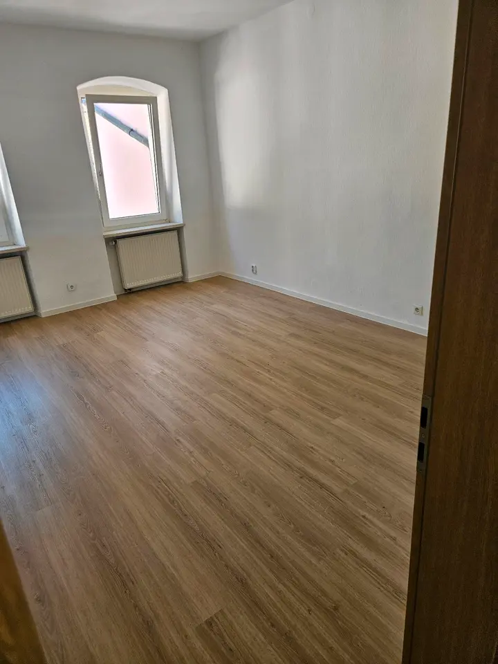 3 Zimmer Wohnung mit 85 m² in Hof – Bild 1