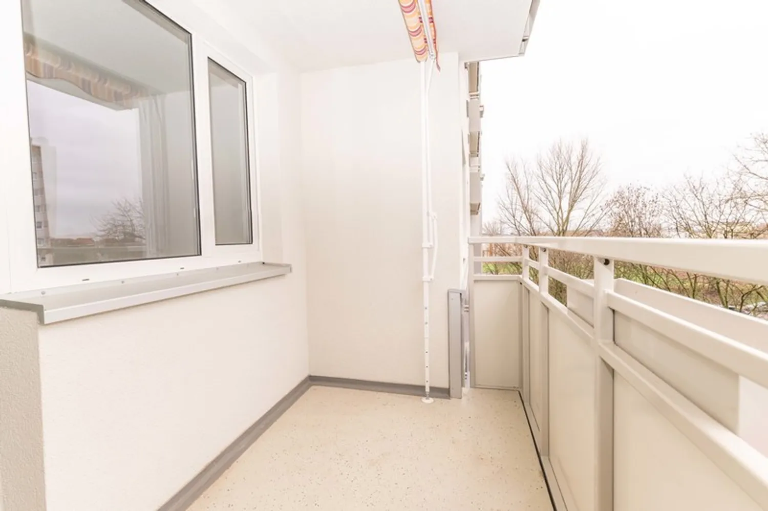 2 room apartment with 51 m² in Magdeburg – Photo 3