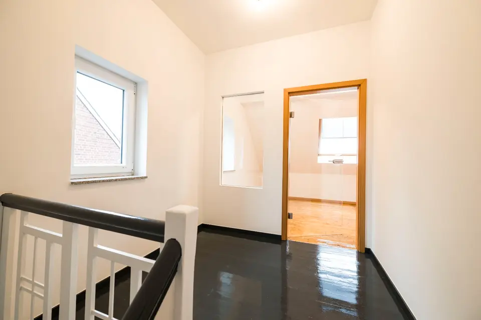 3 Zimmer Wohnung mit 77 m² in Grevenbroich – Bild 4
