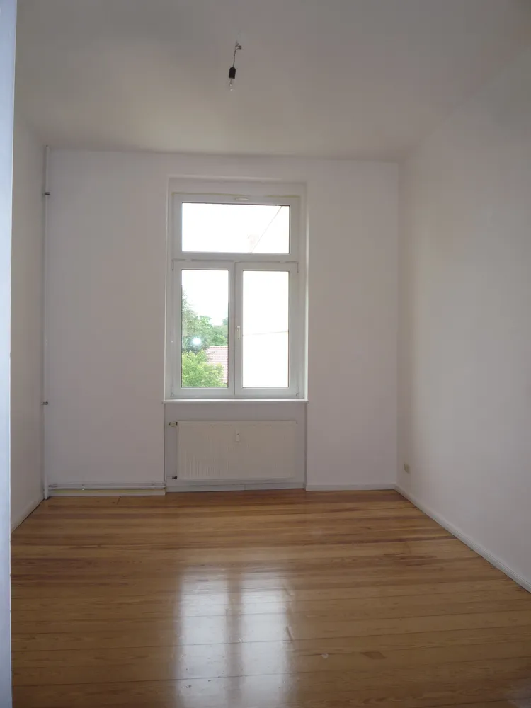 2 Zimmer Wohnung mit 76 m² in Magdeburg – Bild 2