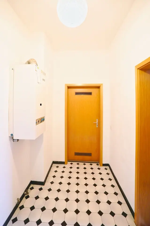 2 Zimmer Wohnung mit 60 m² in Koblenz – Bild 2