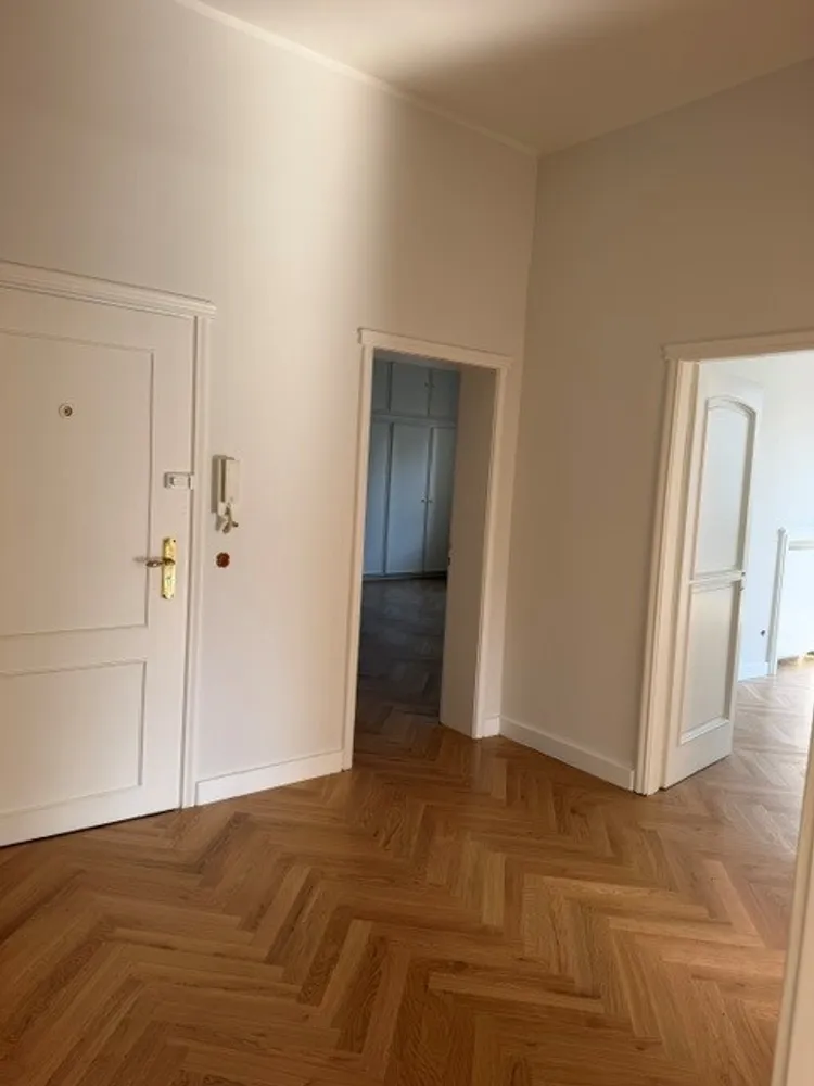 4 Zimmer Wohnung mit 130 m² in Düsseldorf – Bild 12