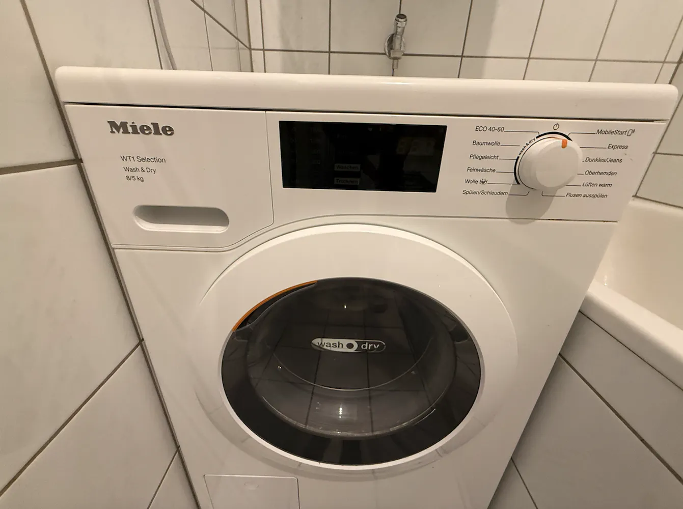 2 room apartment with 52 m² in Düsseldorf – Photo 3