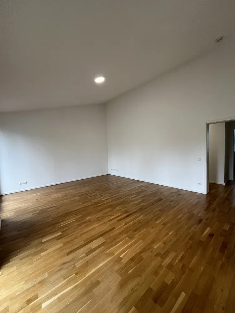 4 Zimmer Wohnung mit 105 m² in Berlin – Bild 6