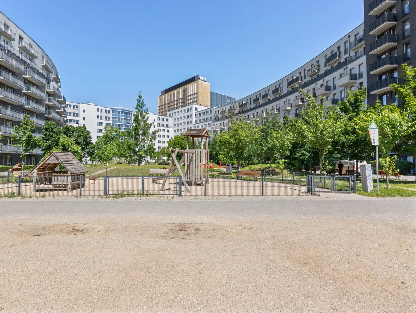 5 Zimmer Wohnung mit 112 m² in Berlin – Bild 11