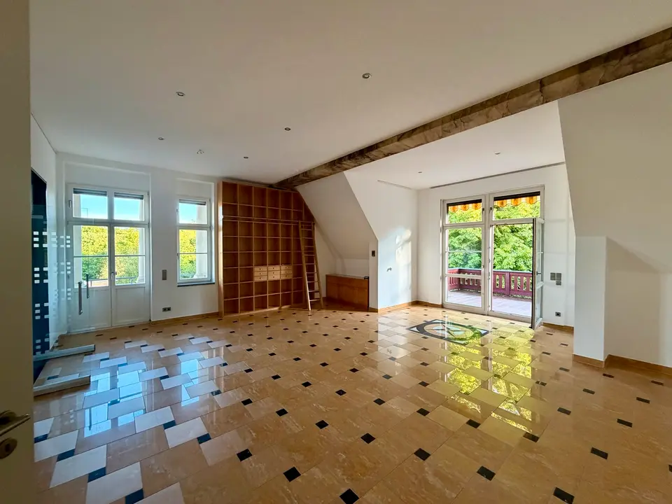 4 Zimmer Wohnung mit 204 m² in Leipzig – Bild 1