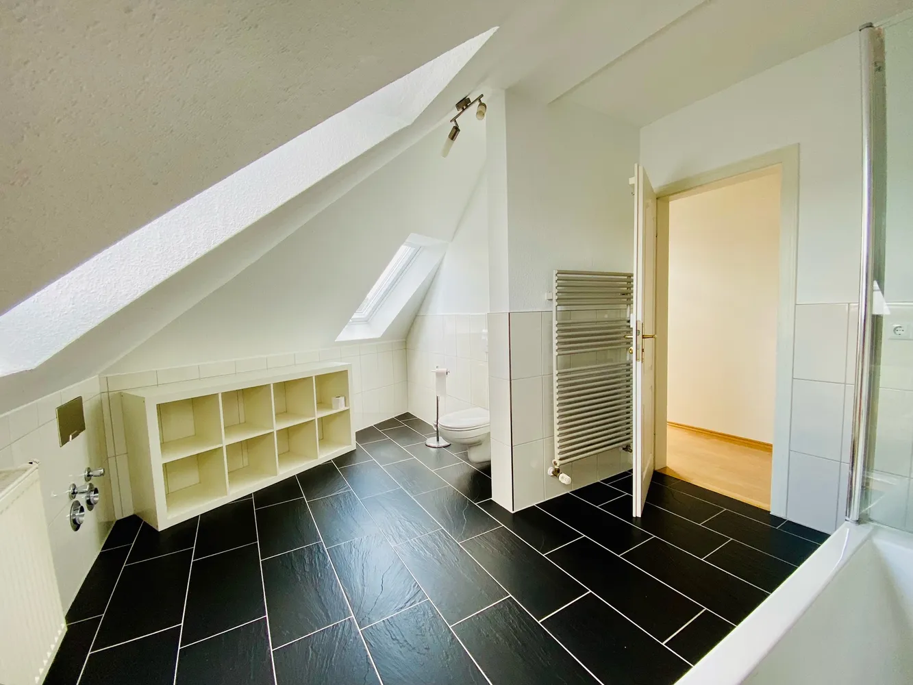 3 room apartment with 100 m² in Eisenach – Photo 2