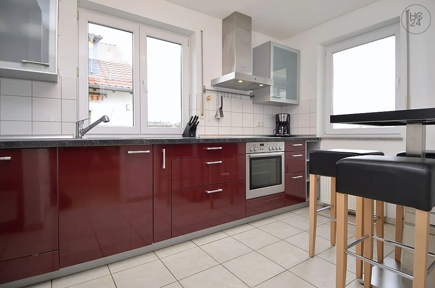 4 Zimmer Wohnung mit 115 m² in Wiesbaden – Bild 3