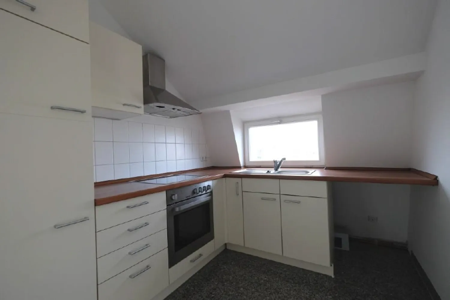 3 room apartment with 69 m² in Dresden – Photo 8