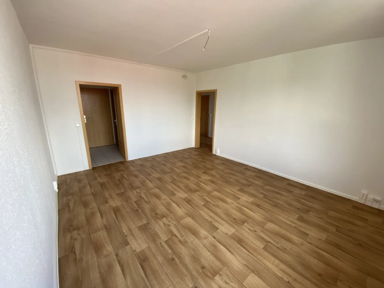 2 Zimmer Wohnung mit 54 m² in Suhl – Bild 8