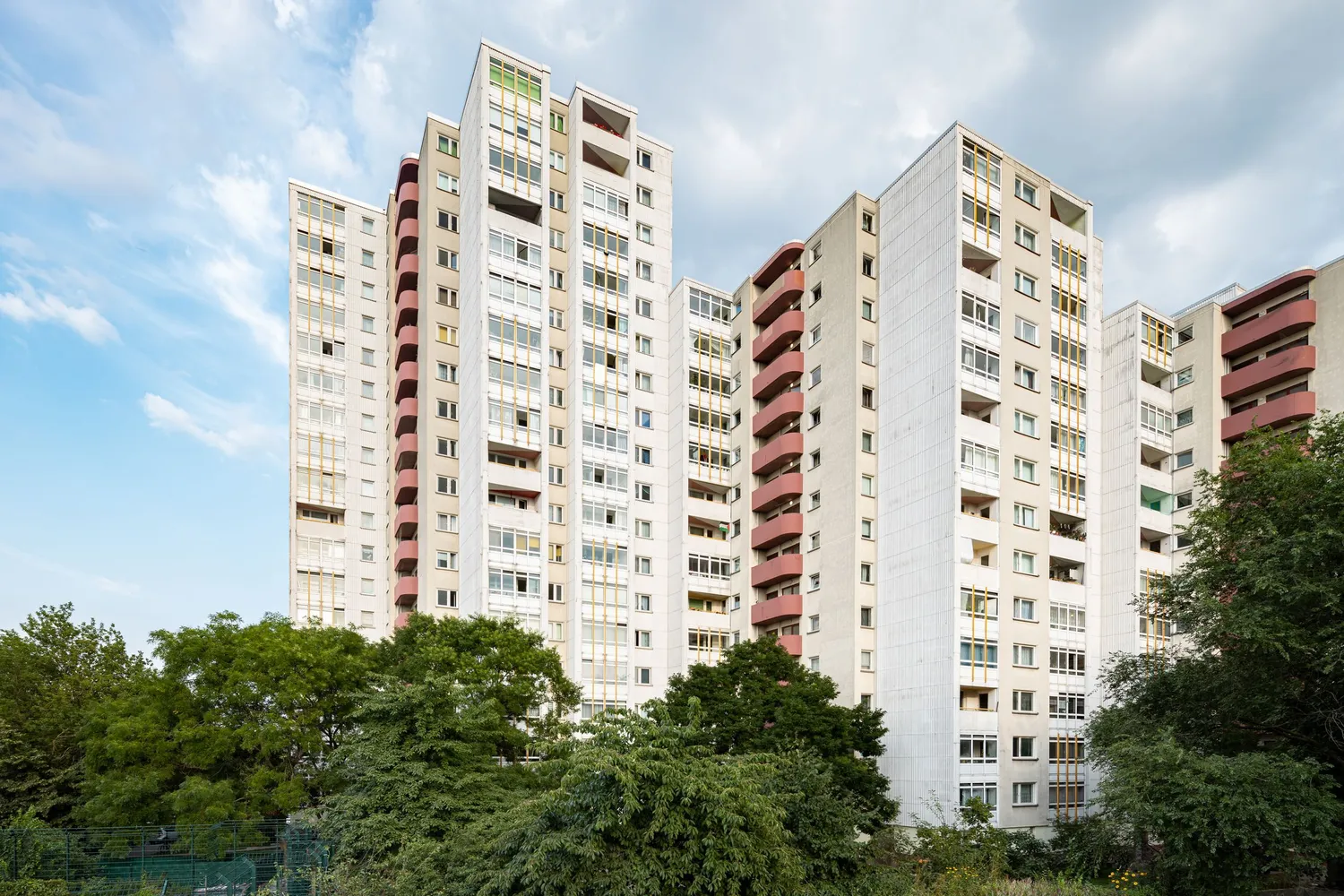2 room apartment with 62 m² in Berlin – Photo 1