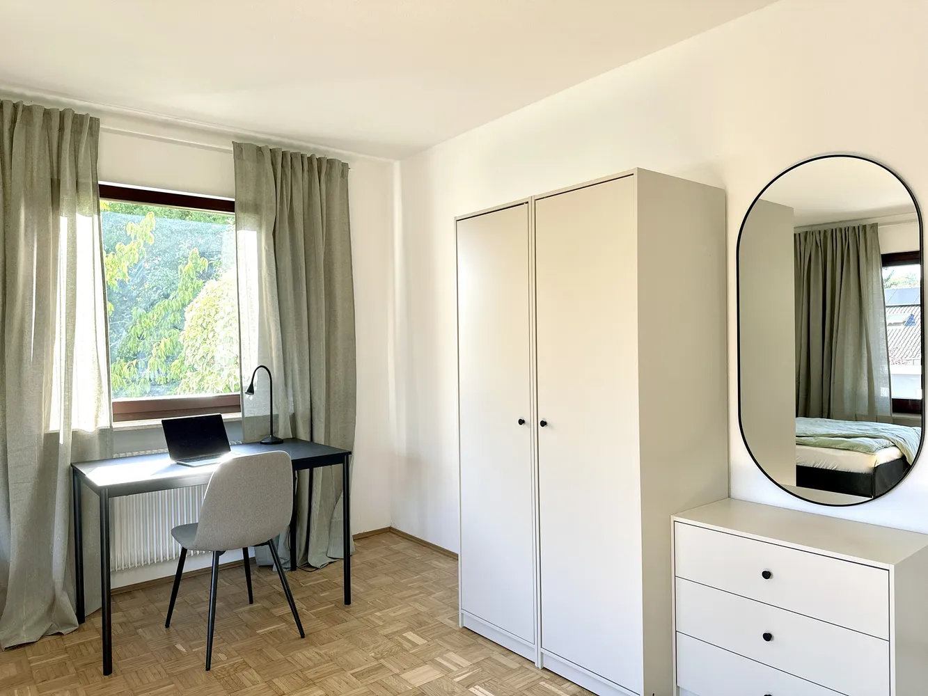 7 Zimmer Haus mit 228 m² in Würzburg – Bild 2