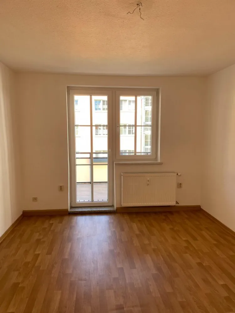 2 Zimmer Wohnung mit 50 m² in Halle (Saale) – Bild 4