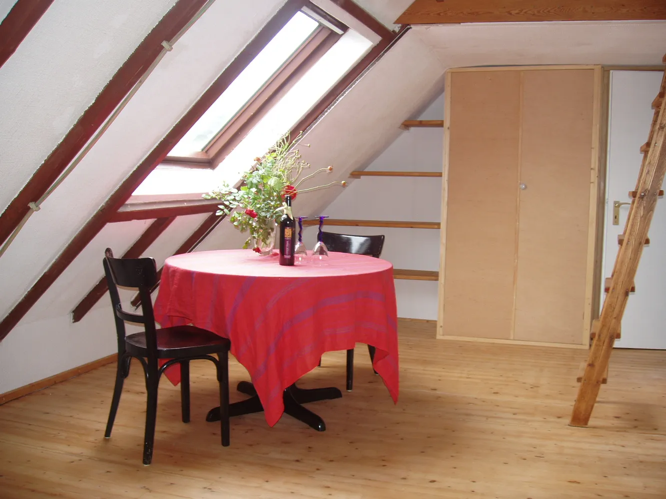1 Zimmer Wohnung mit 32 m² in Düsseldorf – Bild 3