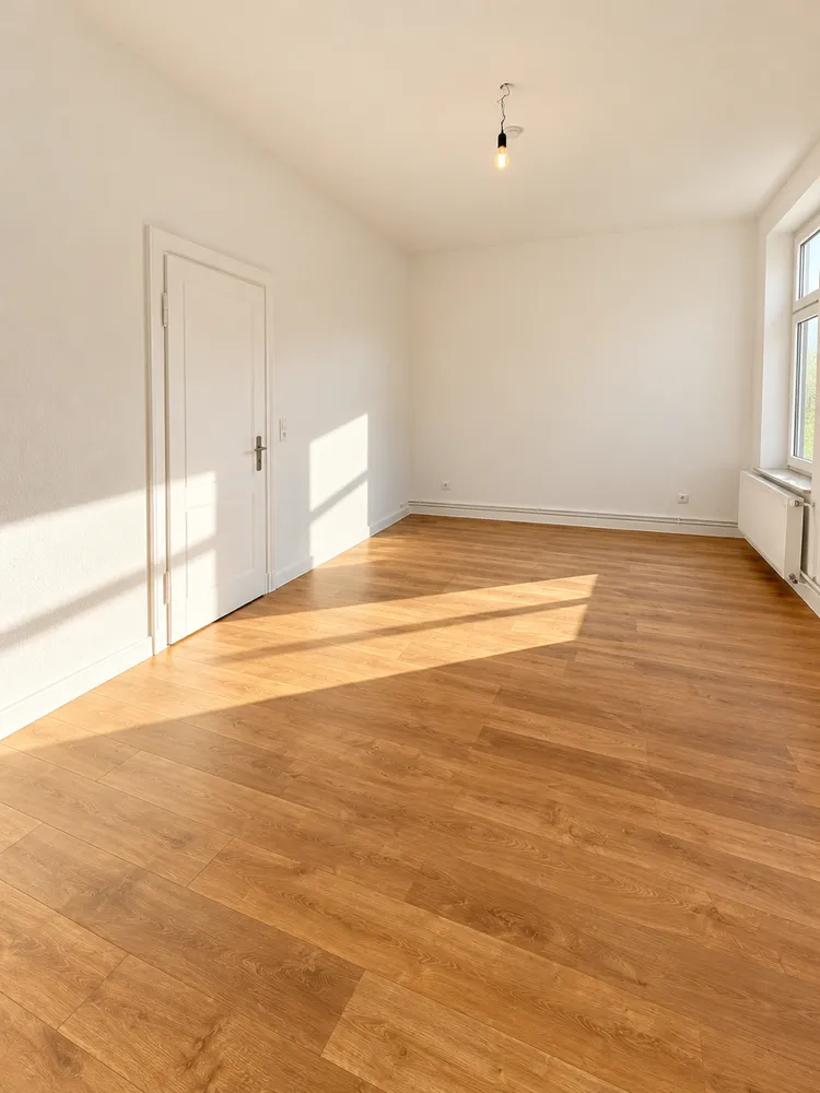 4 Zimmer Wohnung mit 125 m² in Hannover – Bild 1