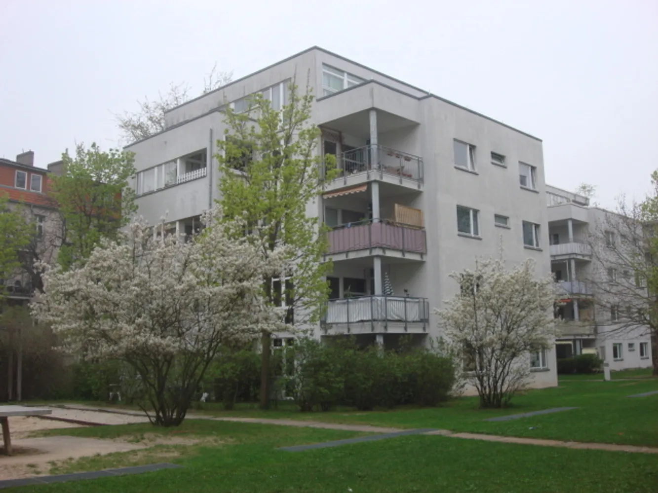 2 room apartment with 42 m² in Berlin – Photo 1