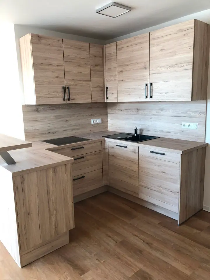 3 Zimmer Wohnung mit 85 m² in Schwerin – Bild 2