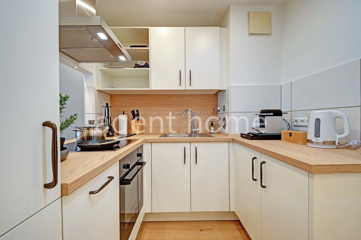 2 room apartment with 55 m² in Stuttgart – Photo 12