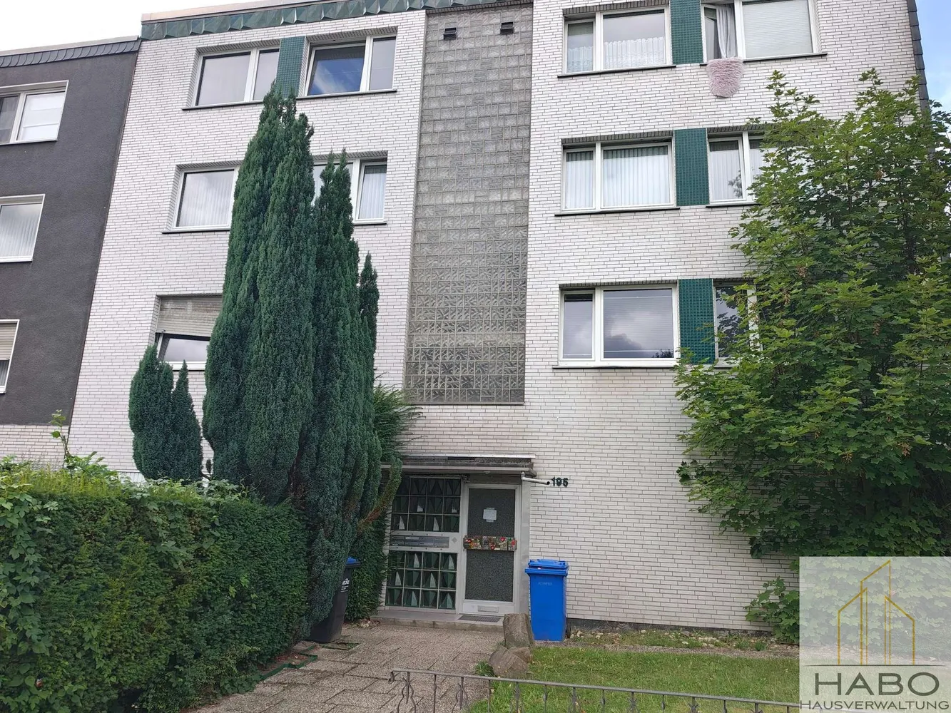 1 room apartment with 42 m² in Essen – Photo 8