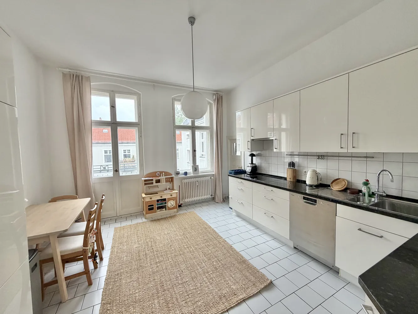 5 Zimmer Wohnung mit 195 m² in Berlin – Bild 7