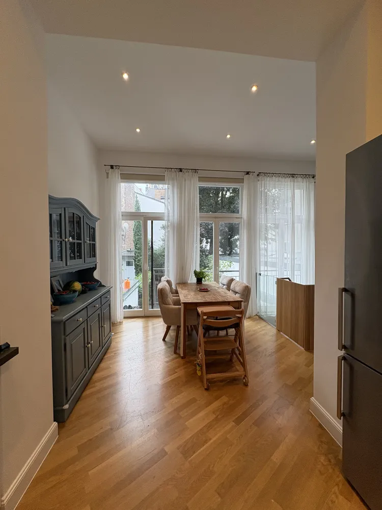 4 Zimmer Wohnung mit 130 m² in Bonn – Bild 3