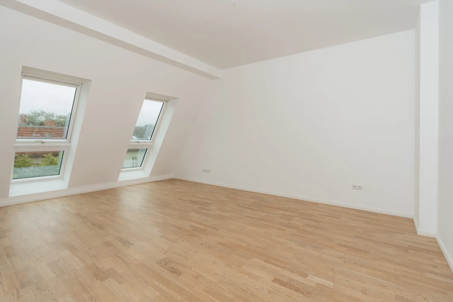 4 Zimmer Wohnung mit 99 m² in Berlin – Bild 1