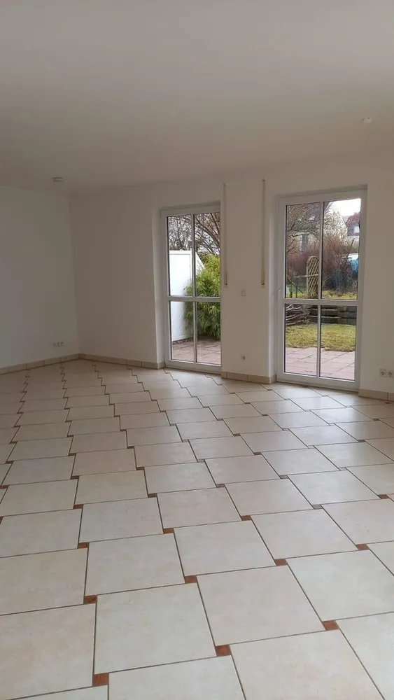 6 Zimmer Haus mit 174 m² in München – Bild 2