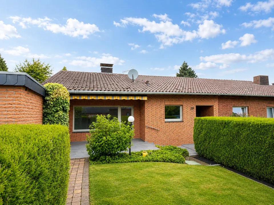 2 Zimmer Haus mit 40 m² in Frechen – Bild 1
