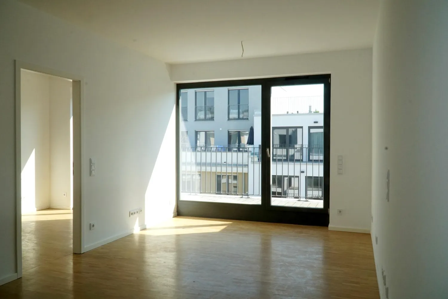 2 Zimmer Wohnung mit 62 m² in Berlin – Bild 1