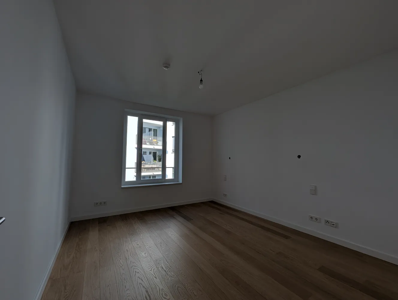 3 Zimmer Wohnung mit 101 m² in München – Bild 8