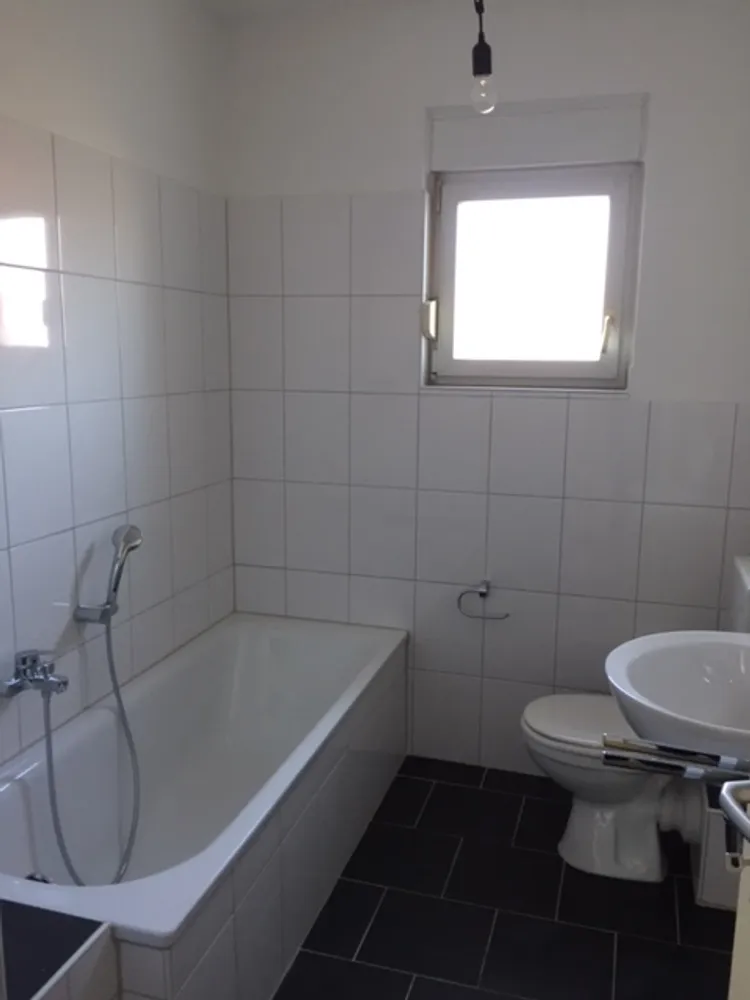 2 Zimmer Wohnung mit 45 m² in Duisburg – Bild 6