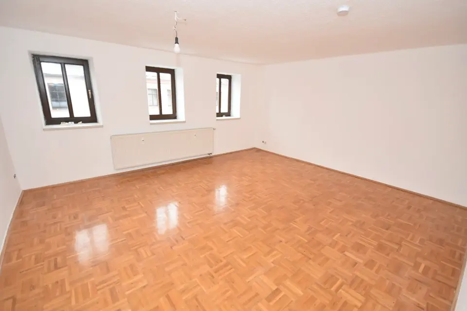 4 Zimmer Wohnung mit 98 m² in Mittweida – Bild 1