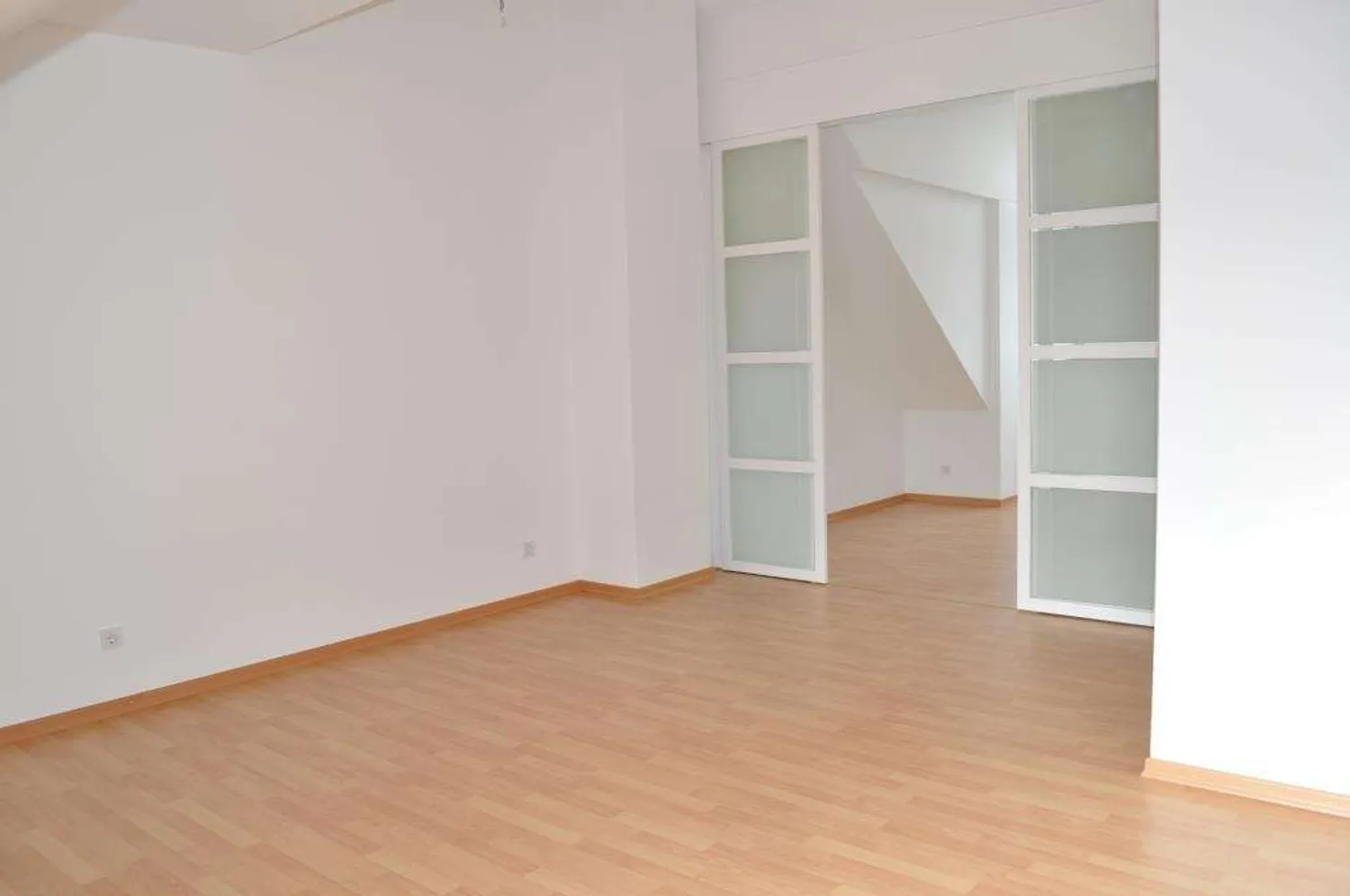 4 Zimmer Wohnung mit 138 m² in München – Bild 3