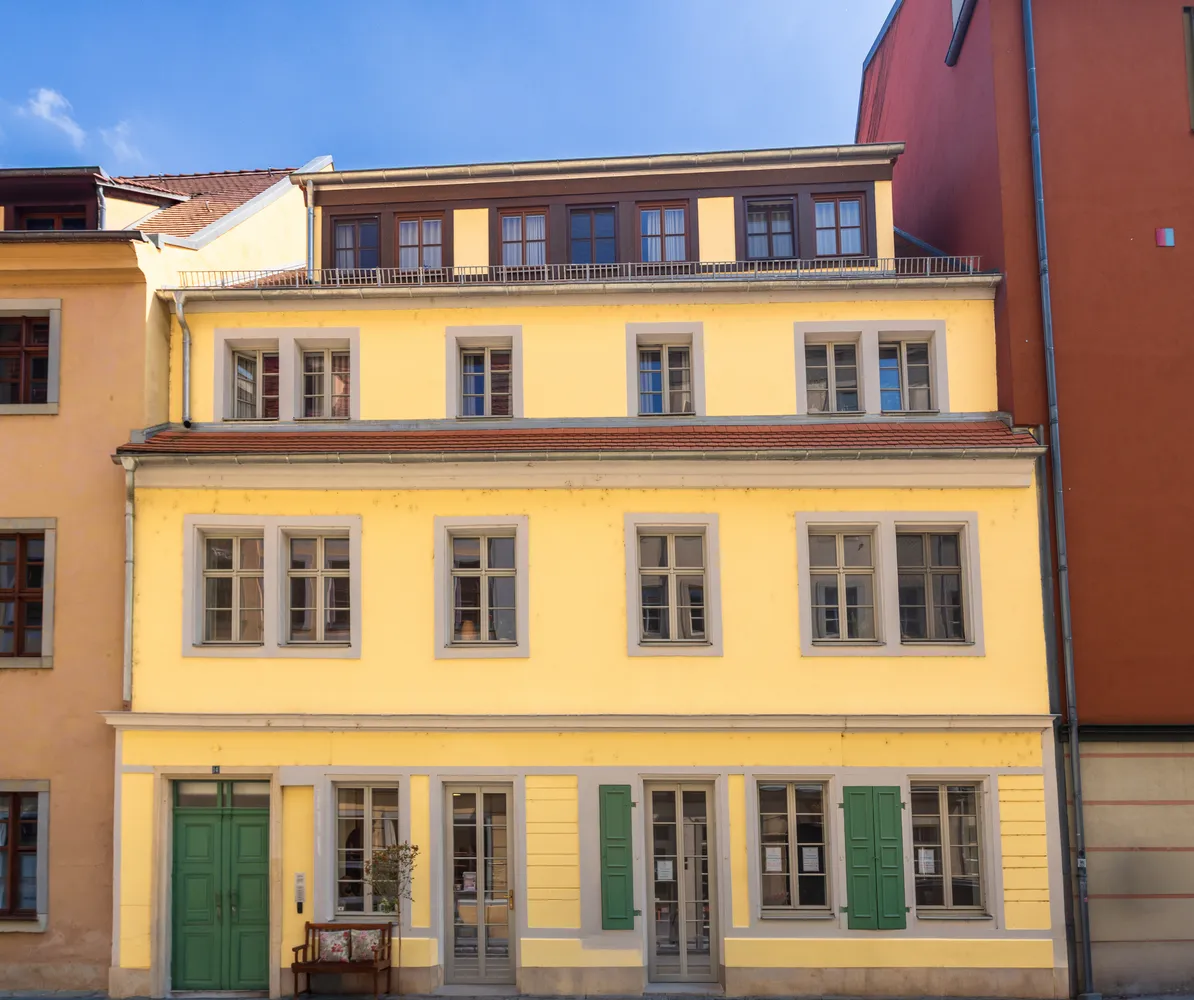 4 Zimmer Wohnung mit 146 m² in Dresden – Bild 2