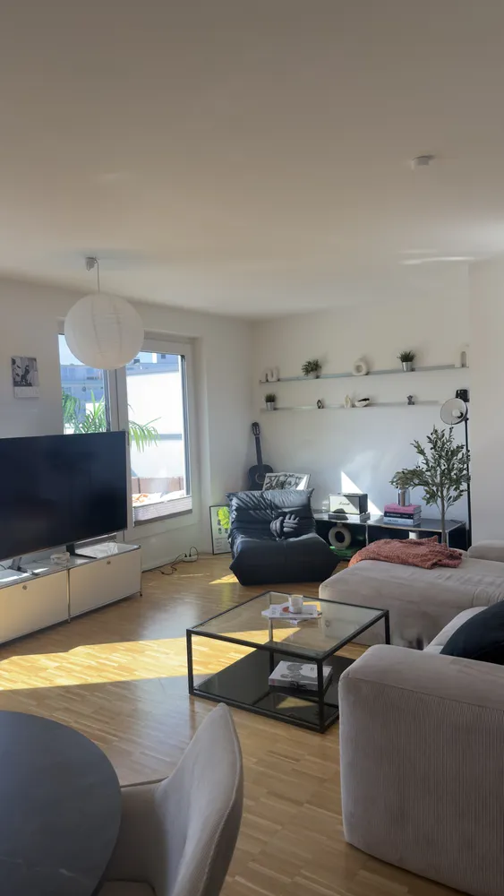 3 Zimmer Wohnung mit 97 m² in Köln – Bild 2