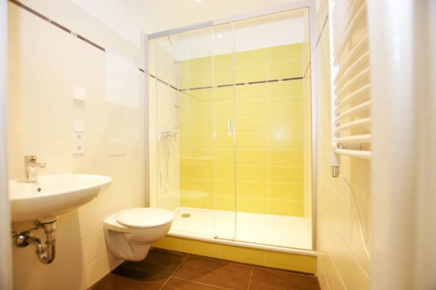 2 Zimmer Wohnung mit 48 m² in Plauen – Bild 10
