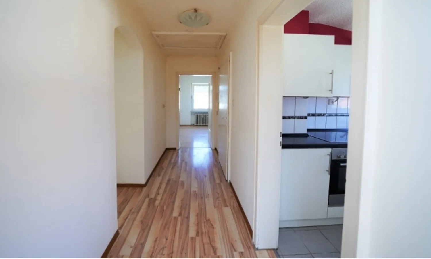 4 Zimmer Wohnung mit 84 m² in München – Bild 8