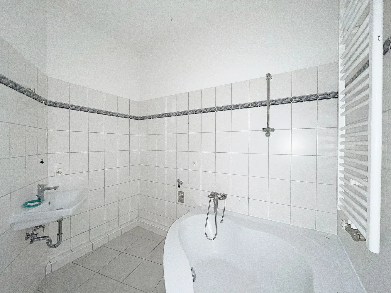 3 Zimmer Wohnung mit 73 m² in Halle (Saale) – Bild 3