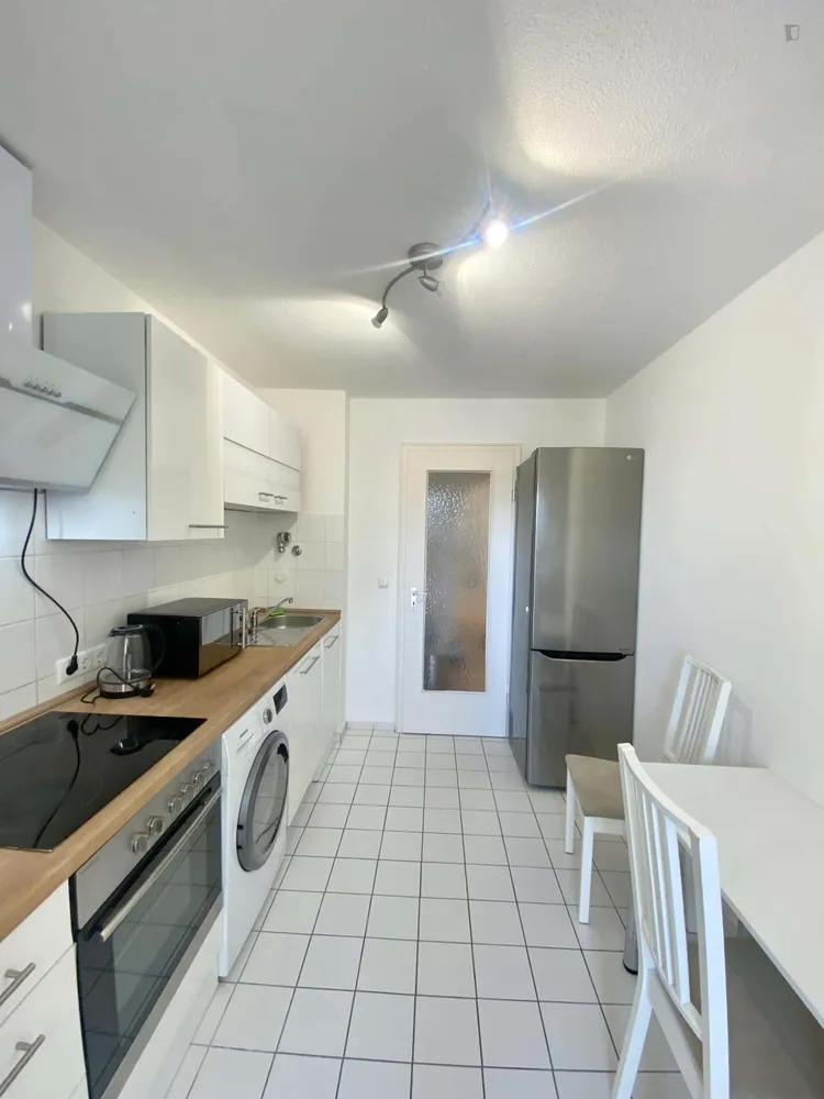 WG-Zimmer mit 15 m² in München – Bild 11