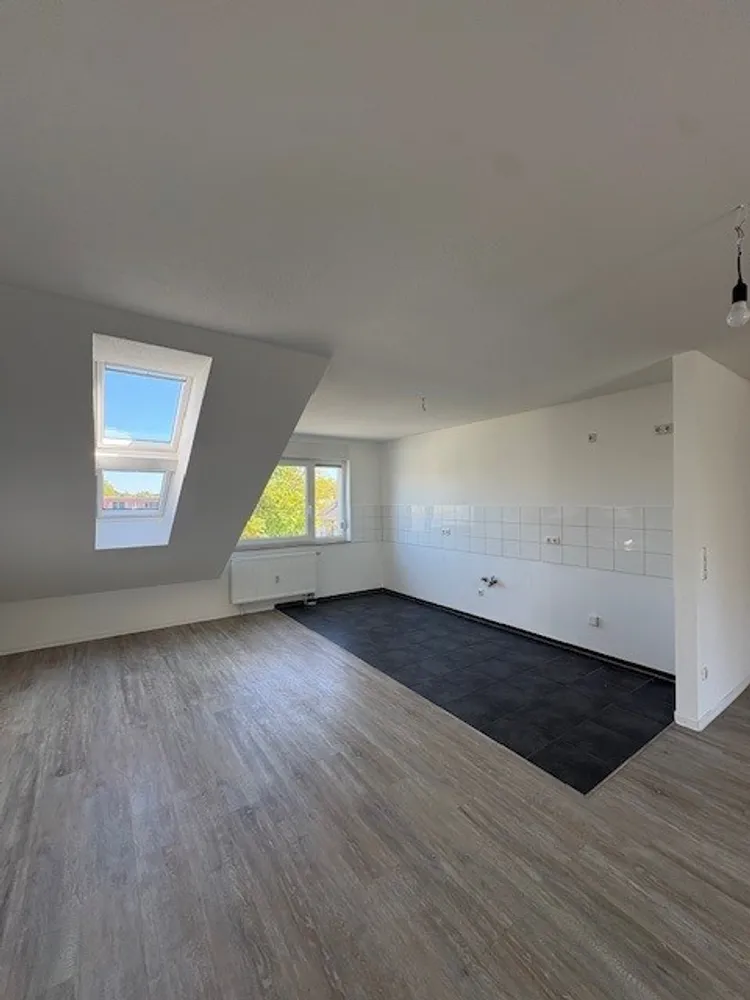 5 Zimmer Wohnung mit 108 m² in Essen – Bild 2